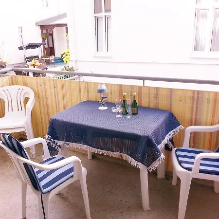 Lachmoewe Regina Maris Lachmoewe Lejlighed *